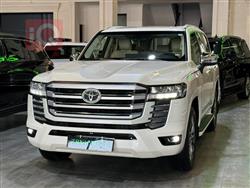 تۆیۆتا لاند کروزەر